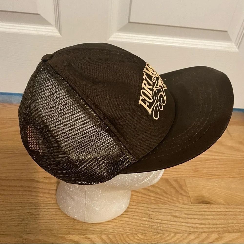 Vintage Fort Worth Texas Snap Back Mesh 80s Trucker Hat Brown Puffy Print 90s